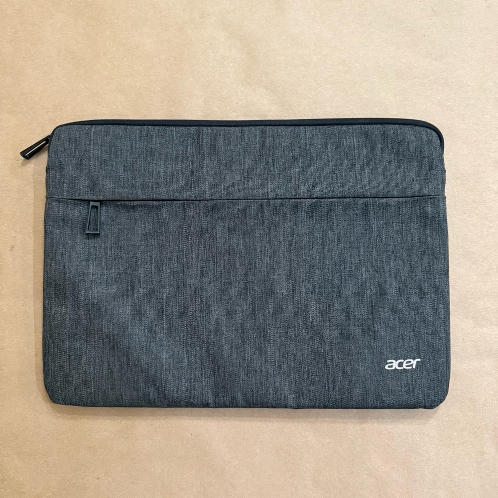 Acer Gray Laptop Sleeve for Men
